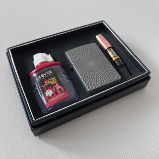 Набор бензиновая зажигалка Kantai q8 + бензин + мундштук